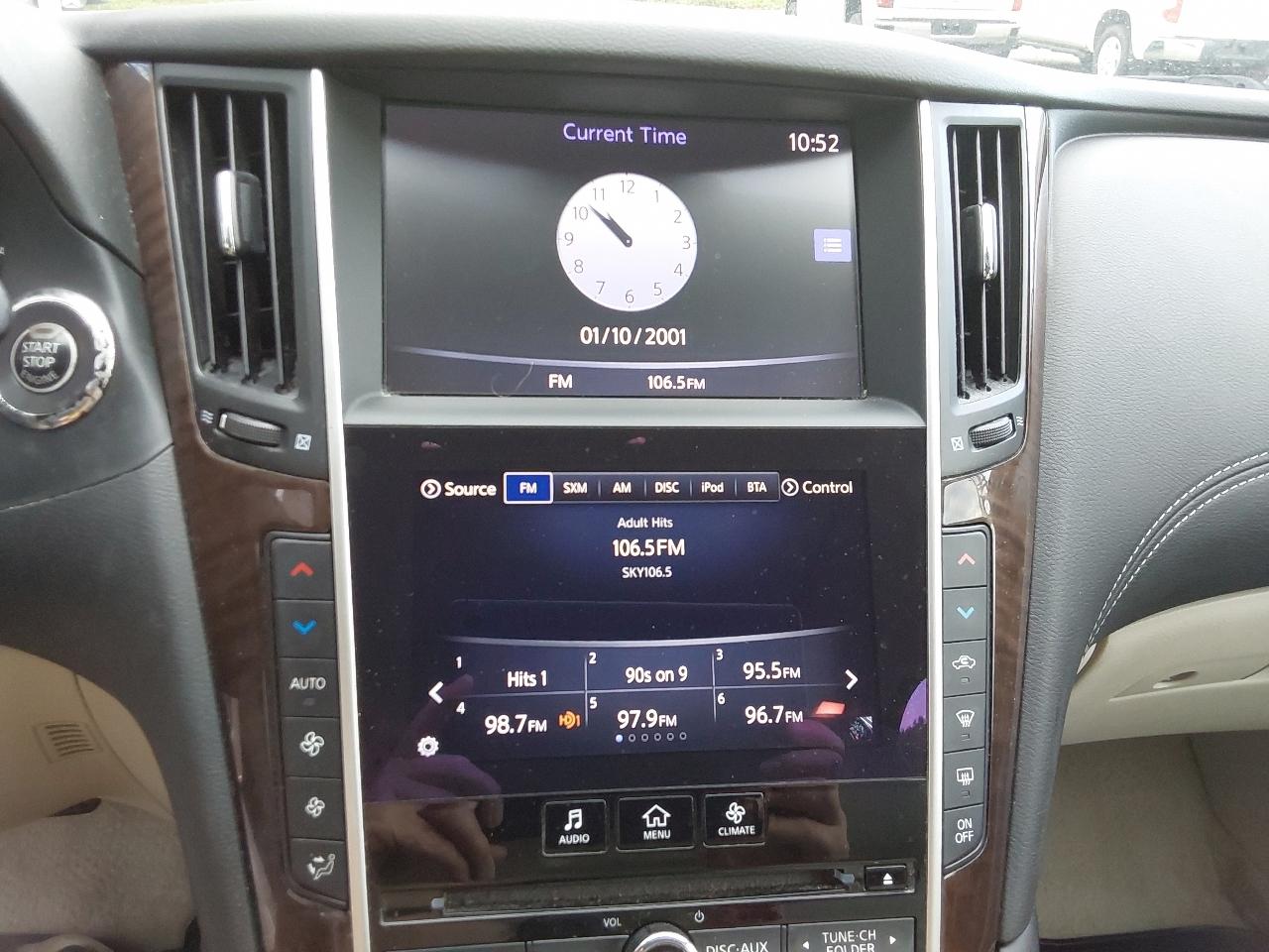 Infiniti Q50 3.0t LUXE AWD 2018
