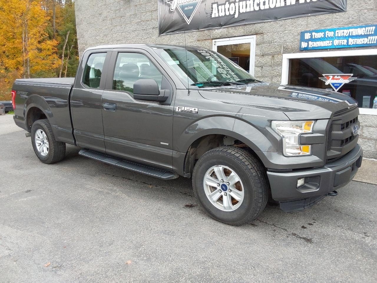 Ford F-150 4WD SuperCab 145" Lariat 2015