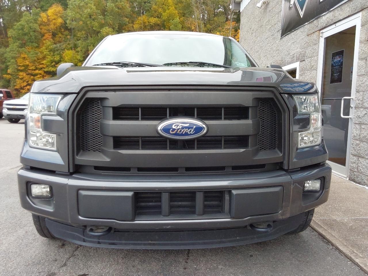 Ford F-150 4WD SuperCab 145" Lariat 2015