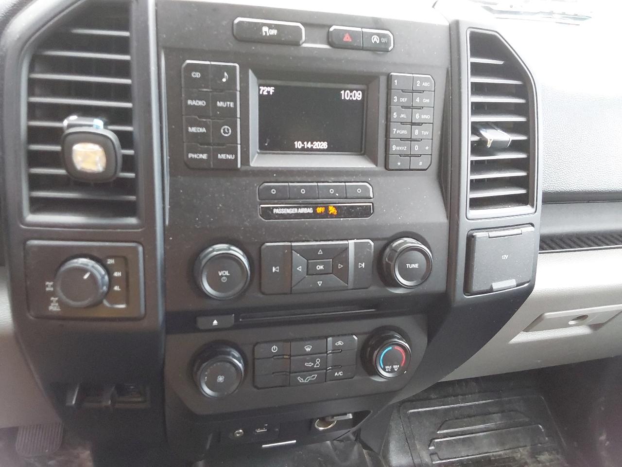 Ford F-150 4WD SuperCab 145" Lariat 2015