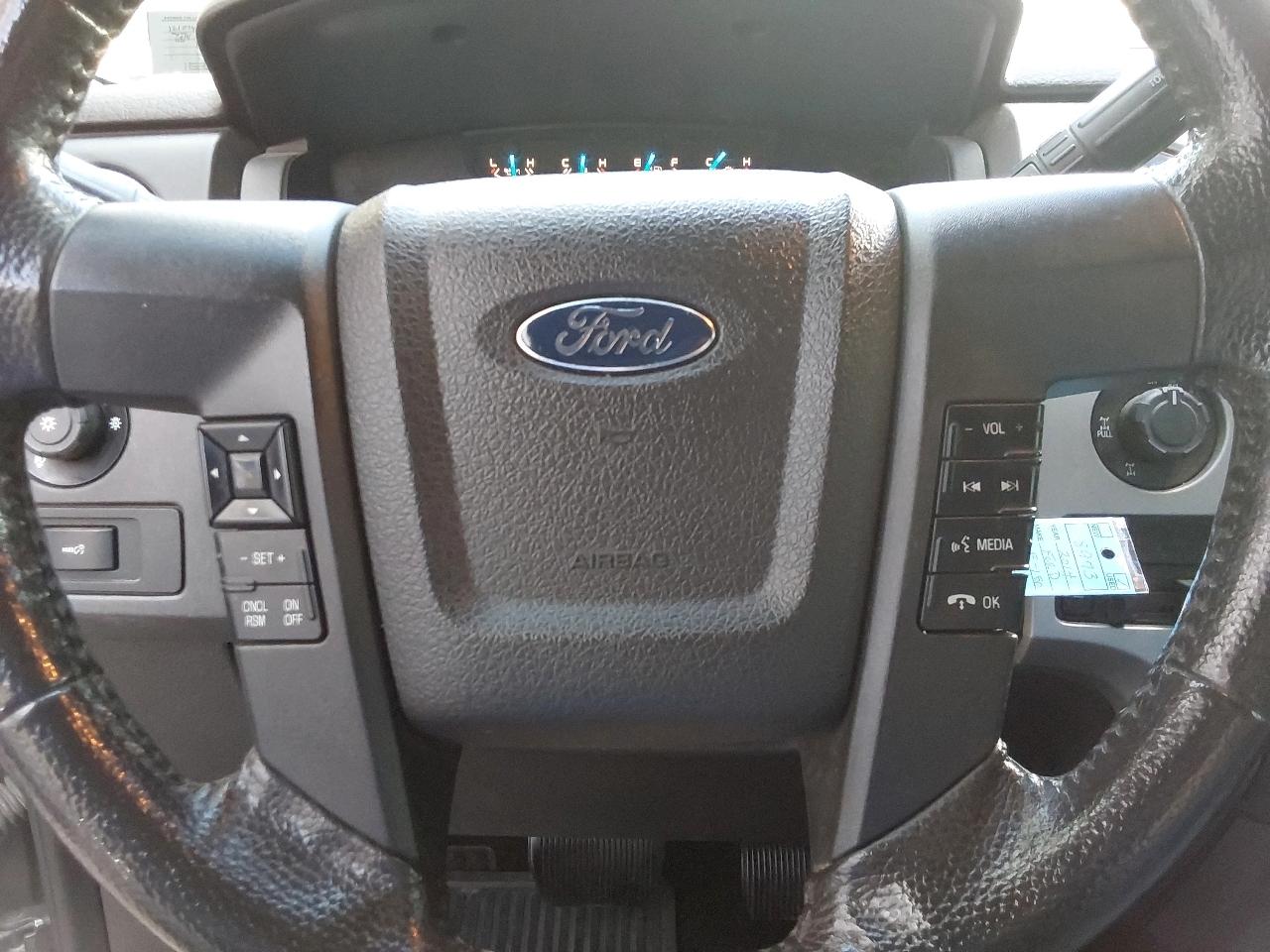 Ford F-150 4WD SuperCrew 145" XLT 2014