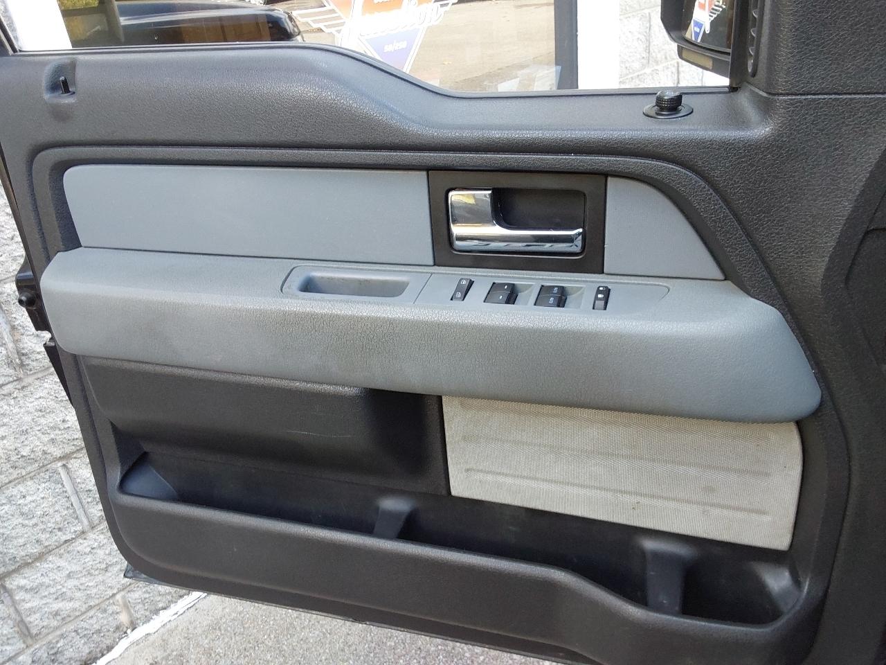 Ford F-150 4WD SuperCrew 145" XLT 2014