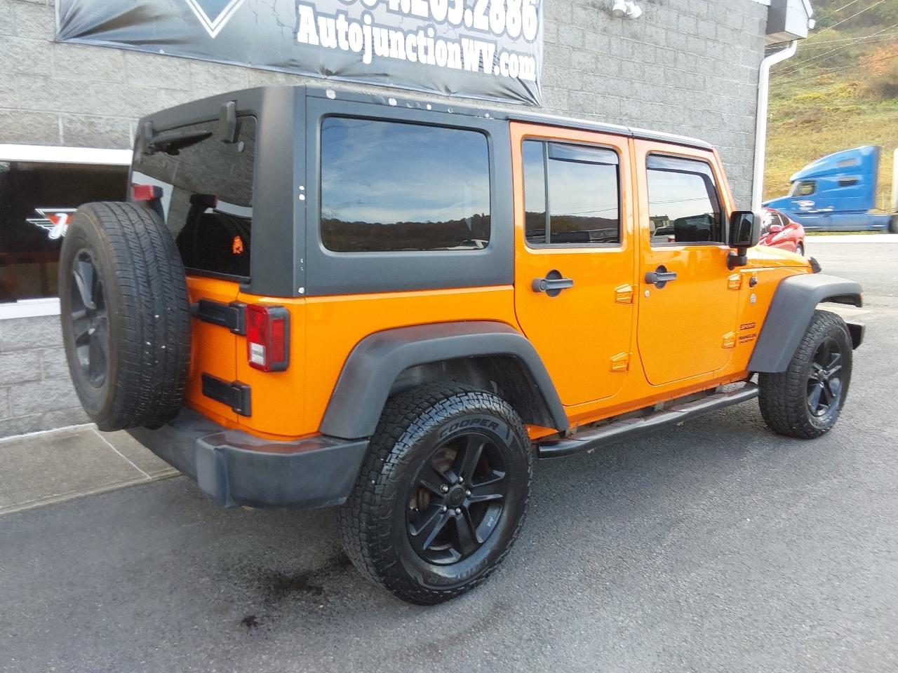 Jeep Wrangler Unlimited 4WD 4dr Sport 2013