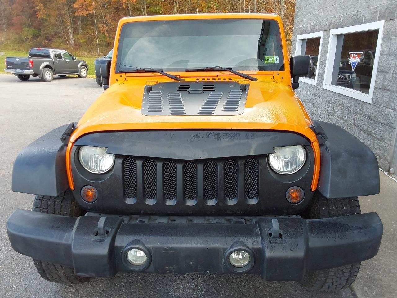 Jeep Wrangler Unlimited 4WD 4dr Sport 2013