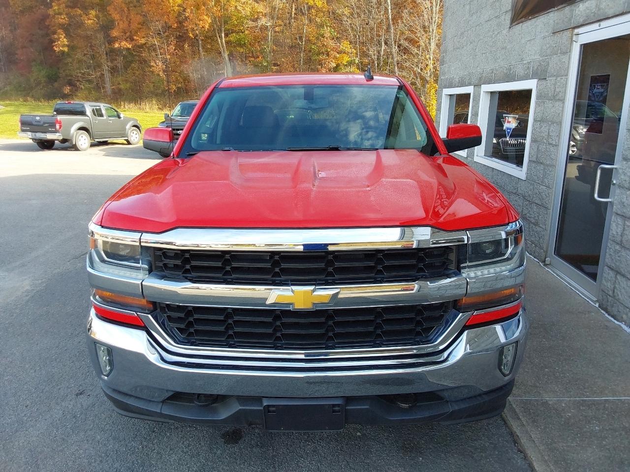 Chevrolet Silverado 1500 4WD Double Cab 143.5" LT w/1LT 2017