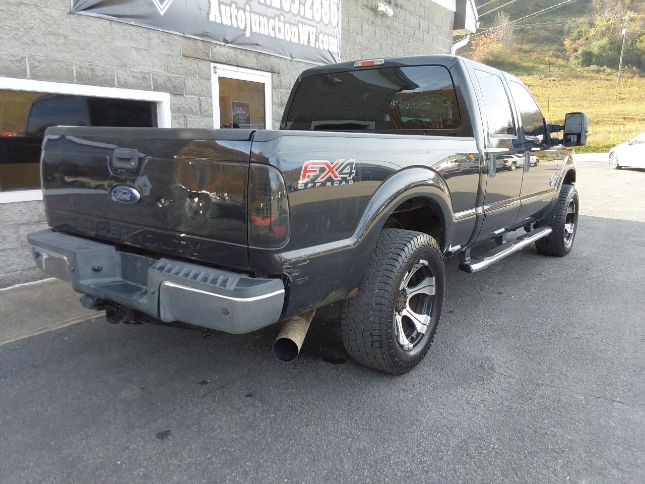 Ford Super Duty F-250 SRW XLT 4WD SuperCab 6.75' Box 2015