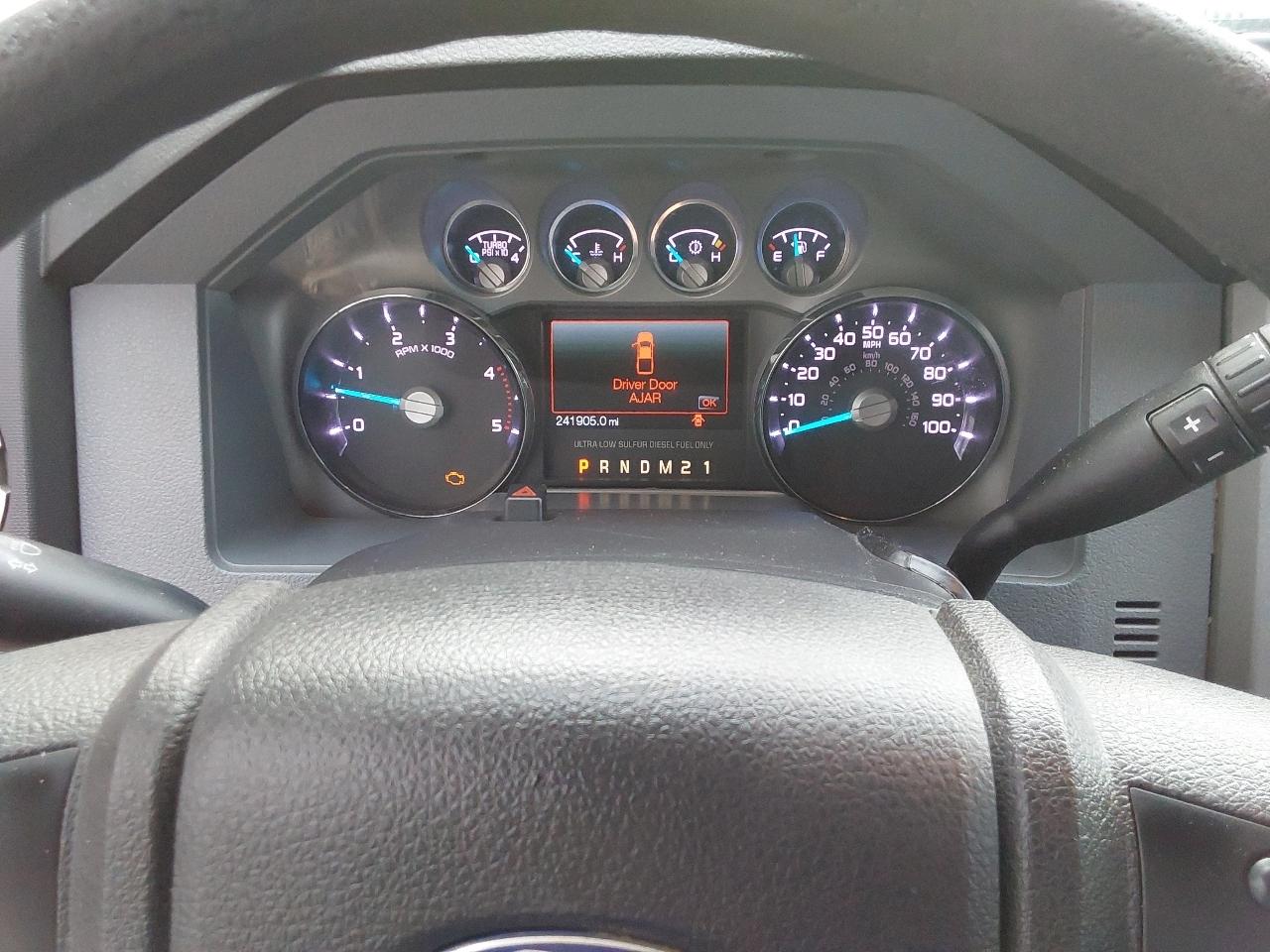 Ford Super Duty F-250 SRW XLT 4WD SuperCab 6.75' Box 2015