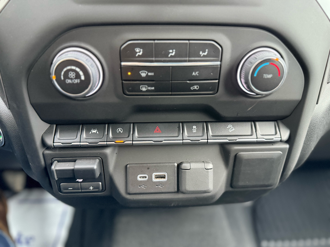 Chevrolet Silverado 1500 4WD Crew Cab 147" Work Truck 2023