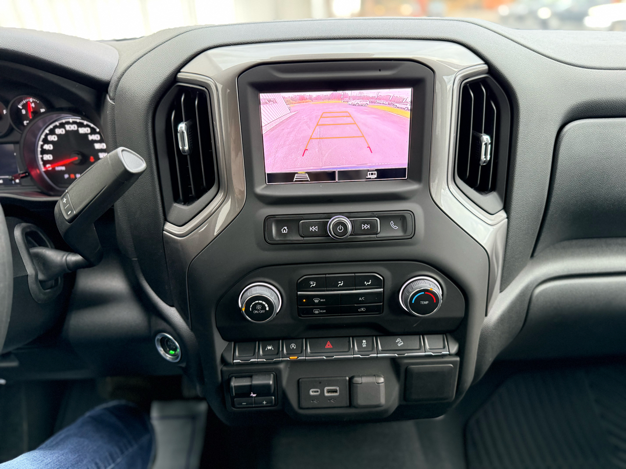 Chevrolet Silverado 1500 4WD Crew Cab 147" Work Truck 2023