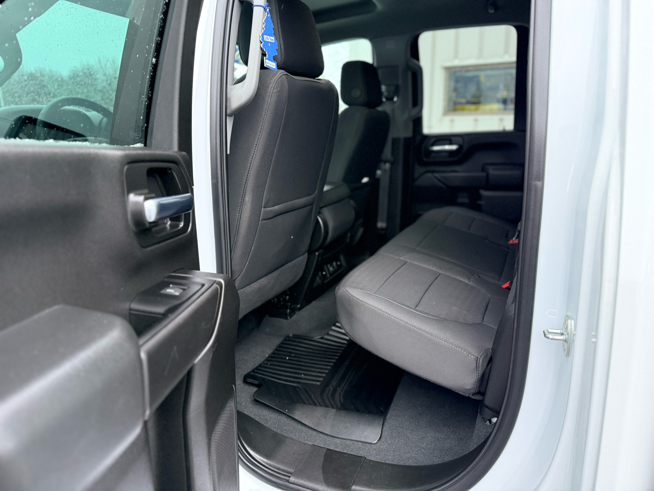 Chevrolet Silverado 2500HD 4WD Double Cab 149" LT 2023