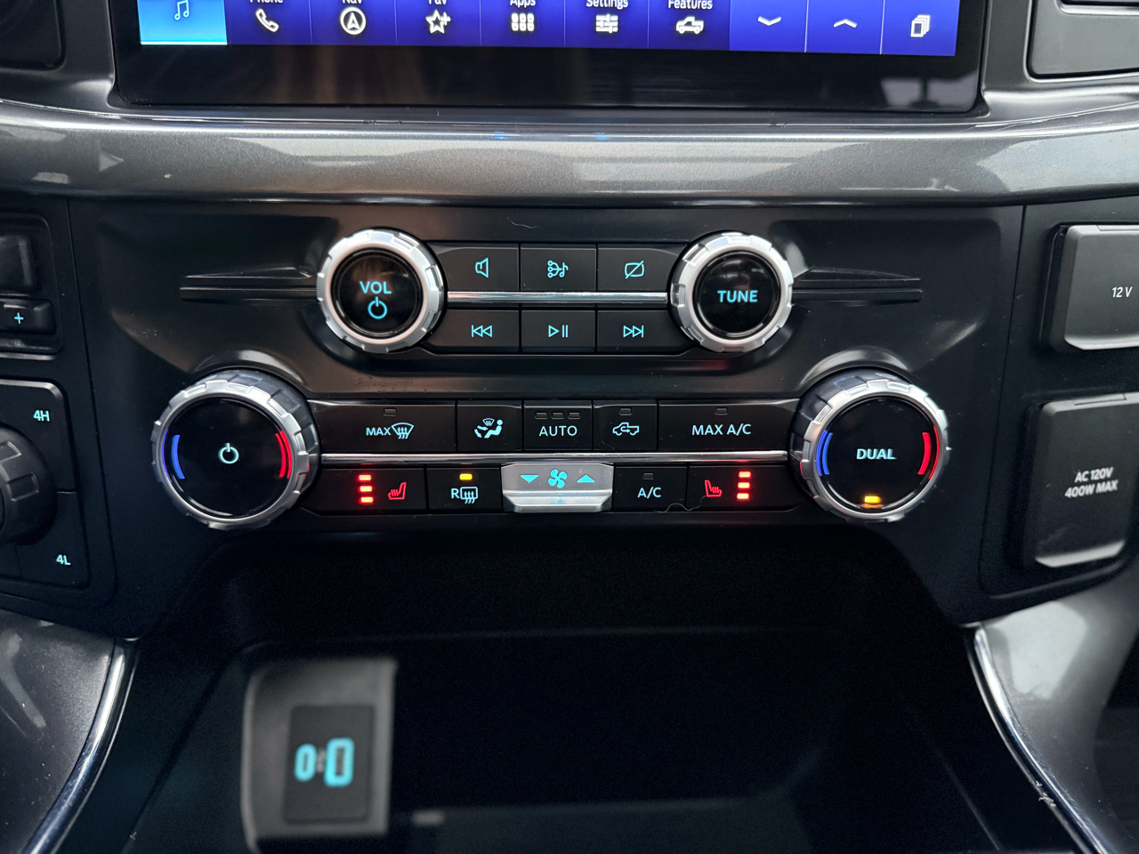 Ford F-150 XLT 4WD SuperCrew 5.5' Box 2023