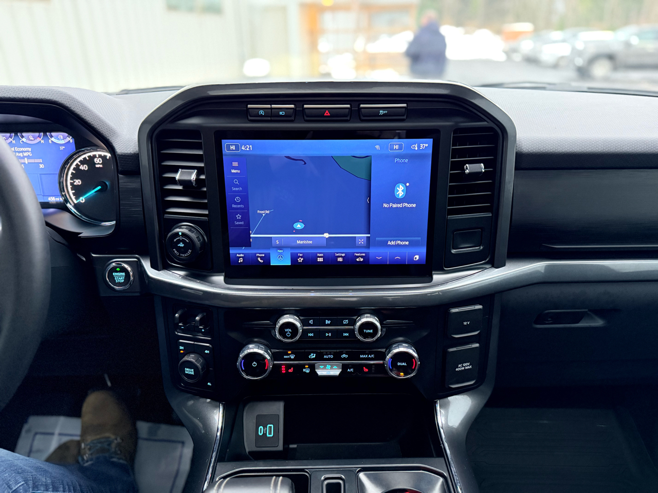 Ford F-150 XLT 4WD SuperCrew 5.5' Box 2023