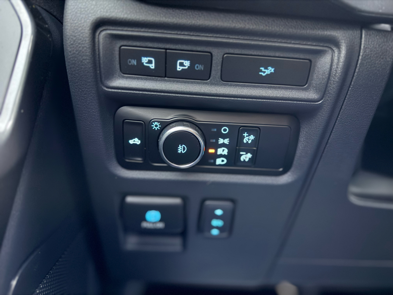 Ford F-150 XLT 4WD SuperCrew 5.5' Box 2023