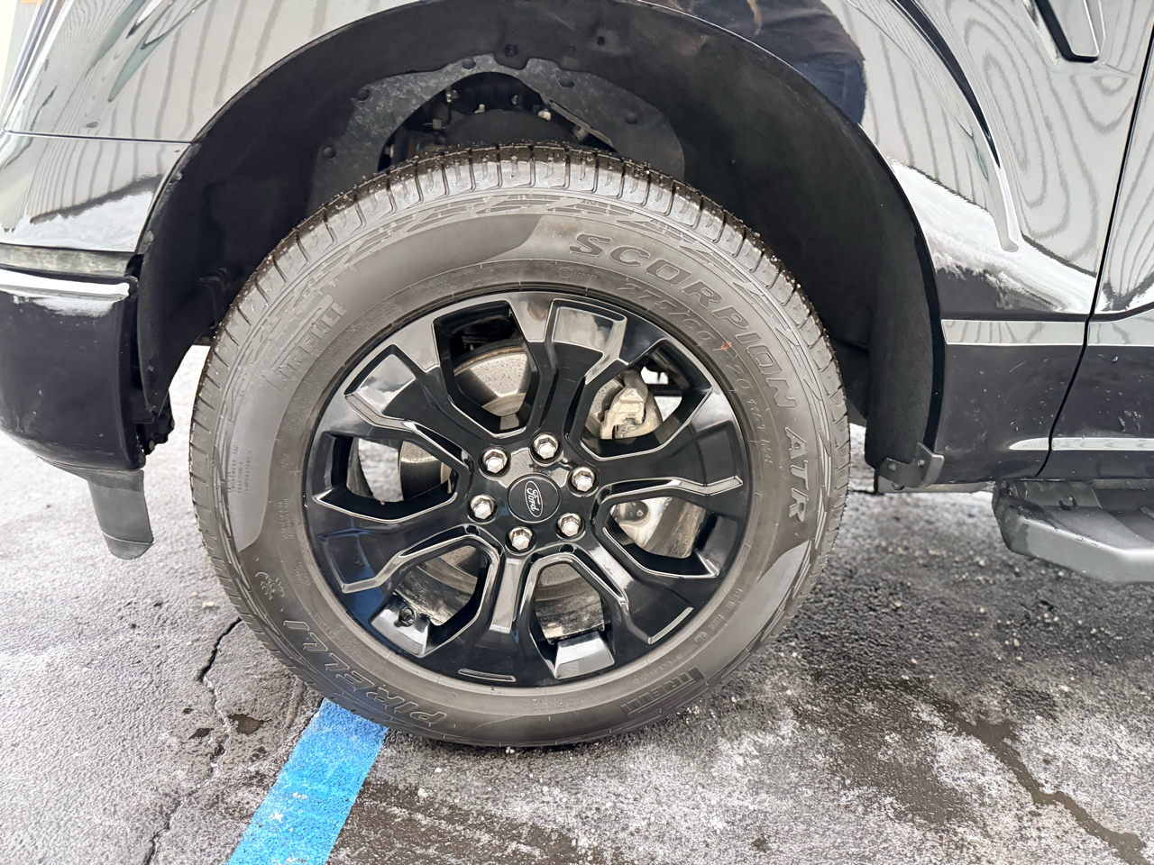 Ford F-150 XLT 4WD SuperCrew 5.5' Box 2023