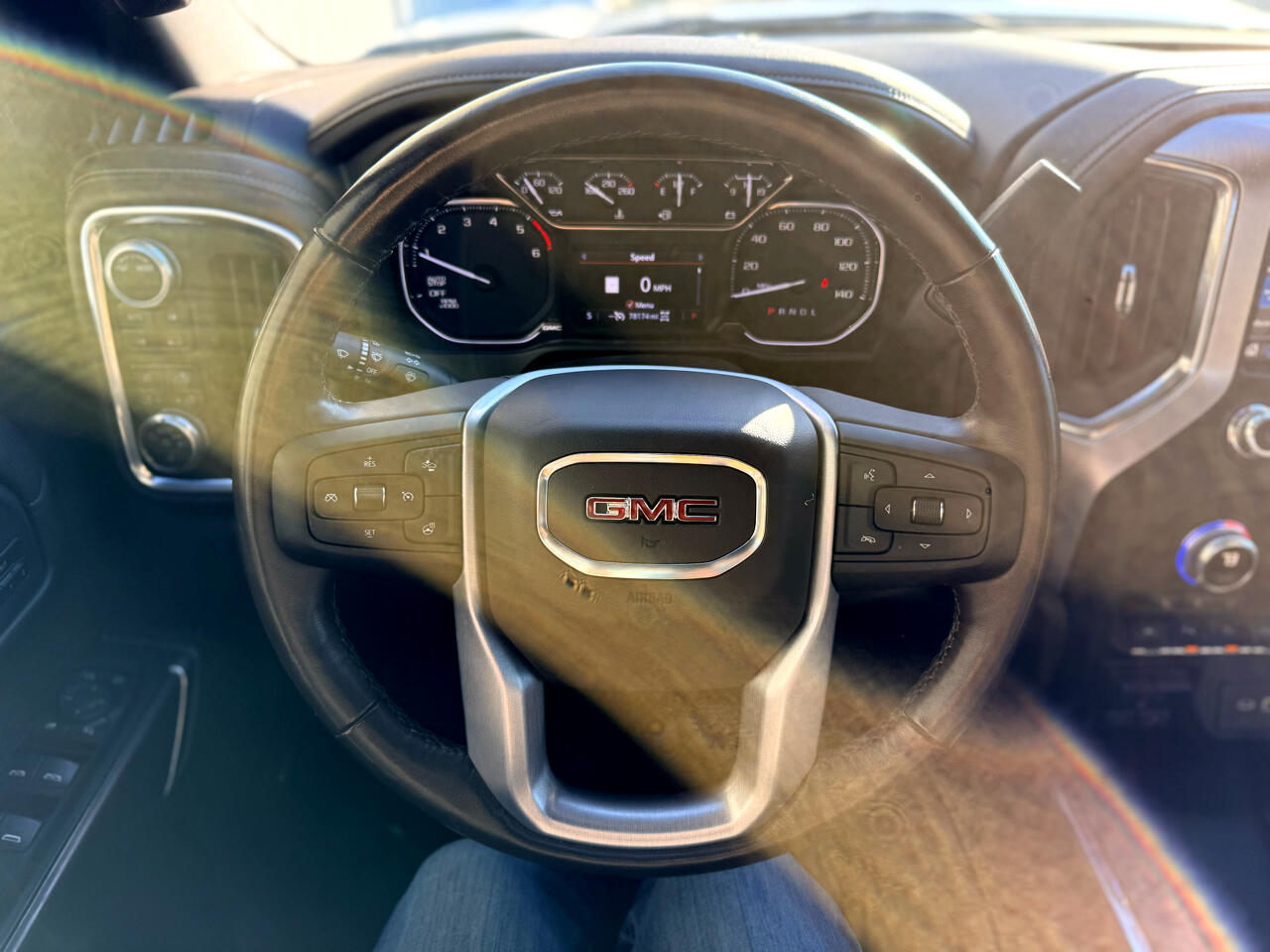 GMC Sierra 1500 4WD Crew Cab 147" SLT 2020