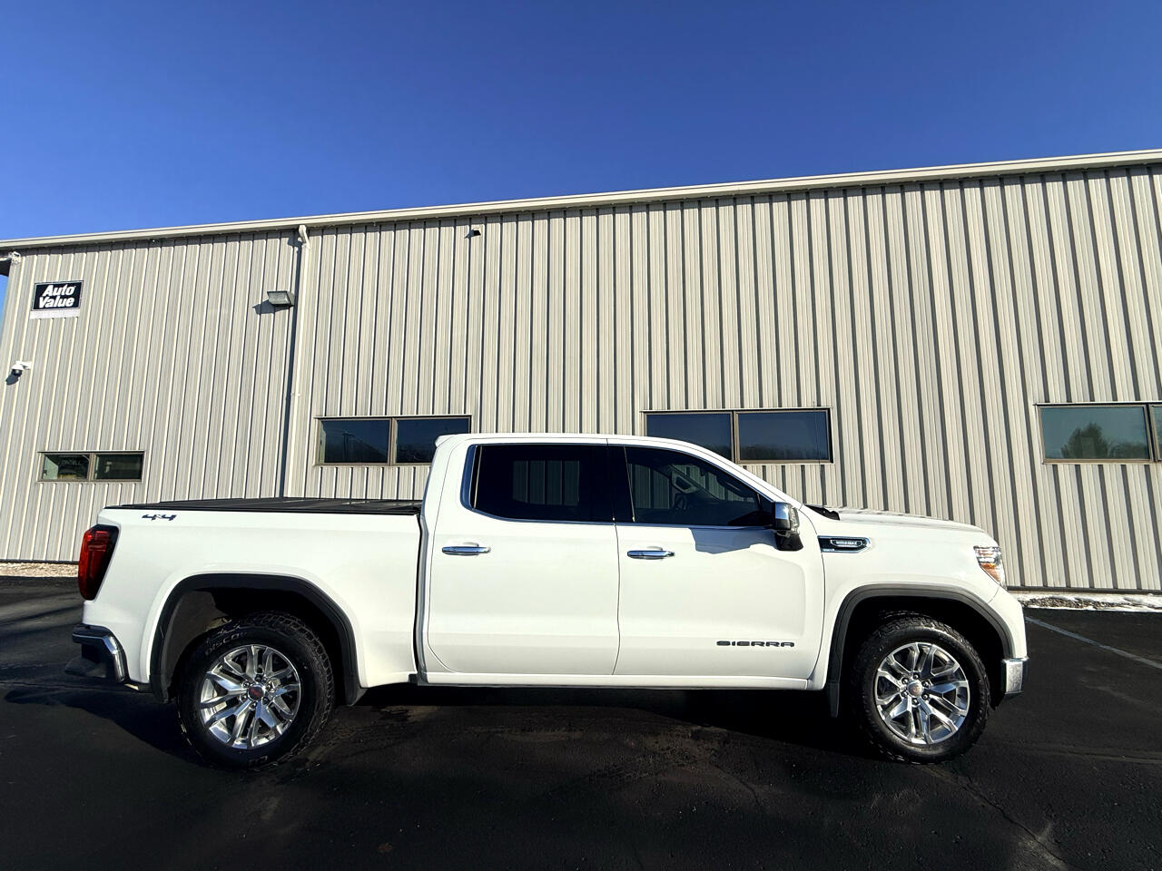 GMC Sierra 1500 4WD Crew Cab 147" SLT 2020