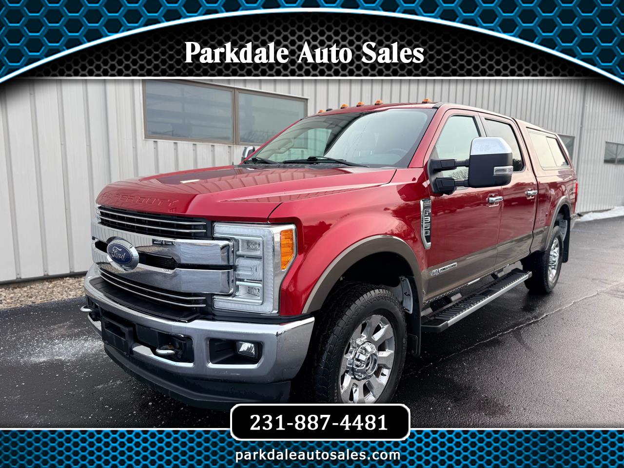 2017 Ford Super Duty F-350 SRW Lariat 4WD Crew Cab 6.75' Box