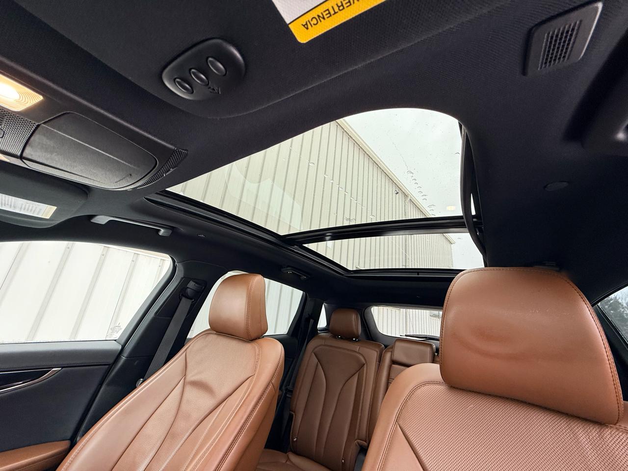 Lincoln Nautilus Reserve AWD 2021