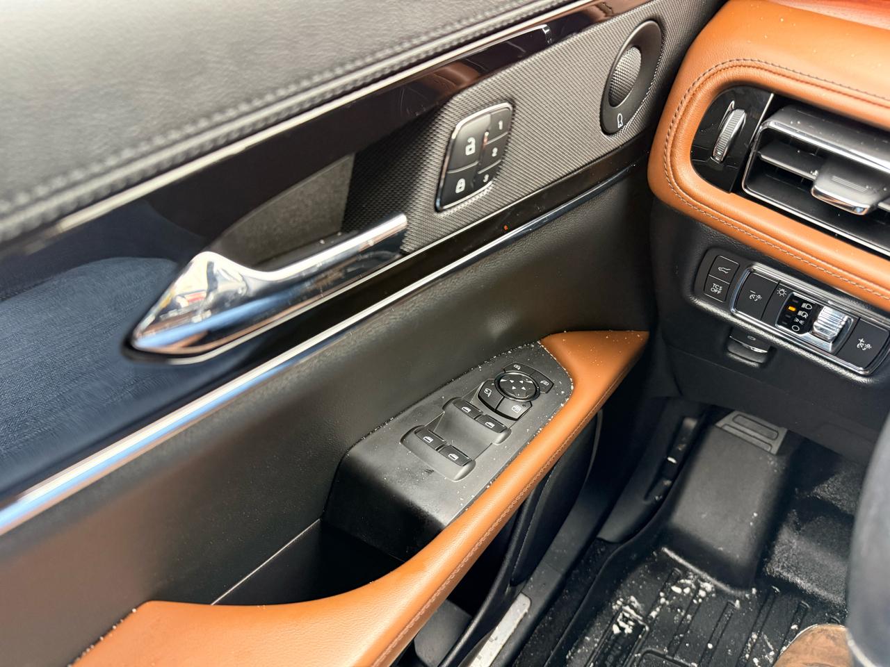 Lincoln Nautilus Reserve AWD 2021