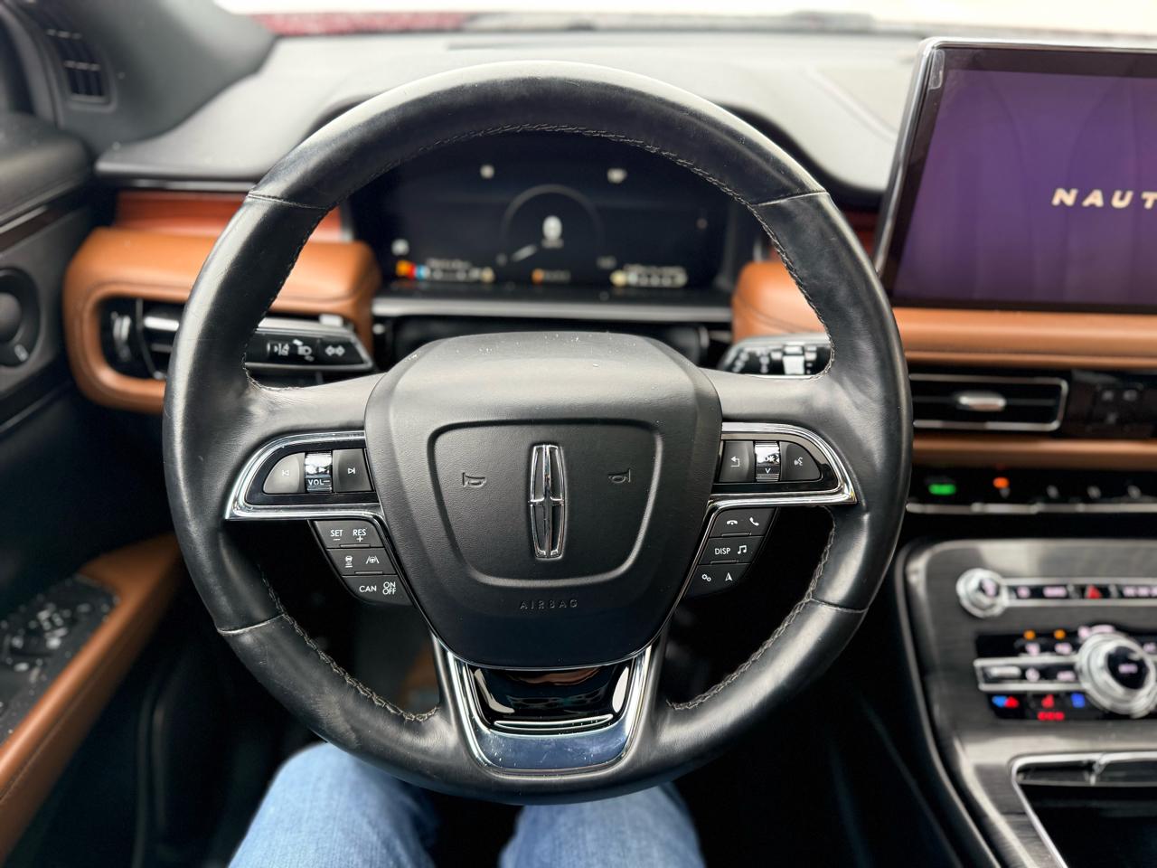 Lincoln Nautilus Reserve AWD 2021