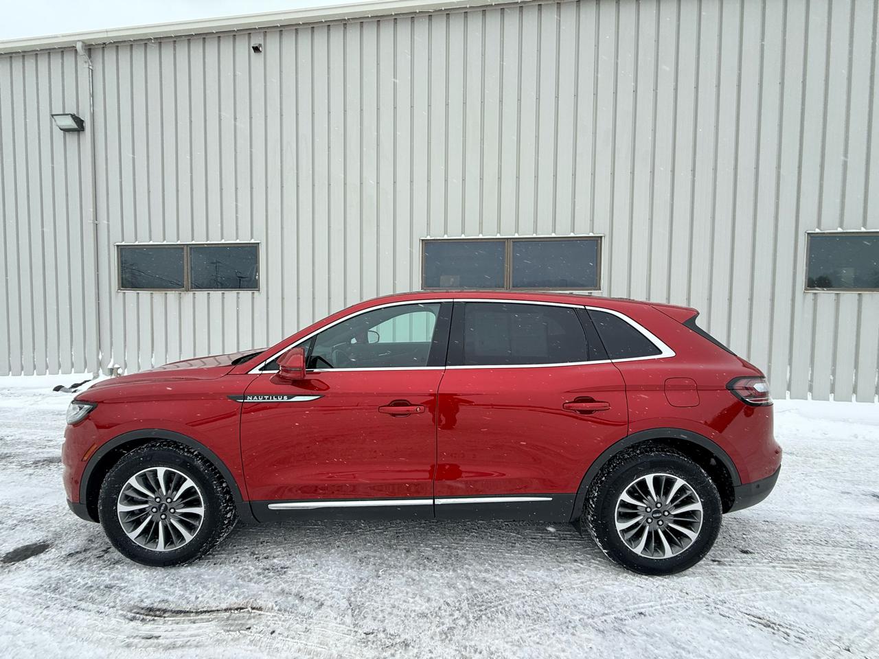 Lincoln Nautilus Reserve AWD 2021