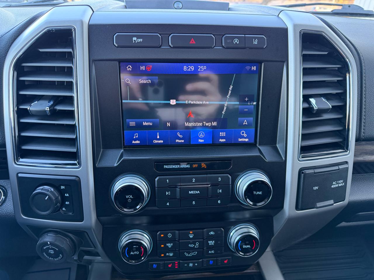 Ford F-150 4WD SuperCrew 145" Lariat 2020