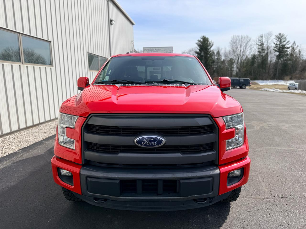 Ford F-150 4WD SuperCab 145" Lariat 2015