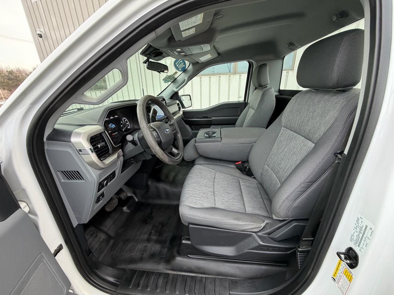 Ford F-150 XLT 4WD Reg Cab 8' Box 2021