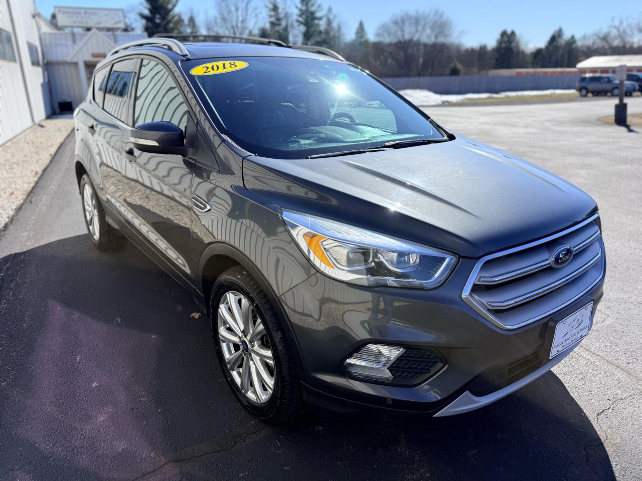 Ford Escape Titanium 4WD 2018
