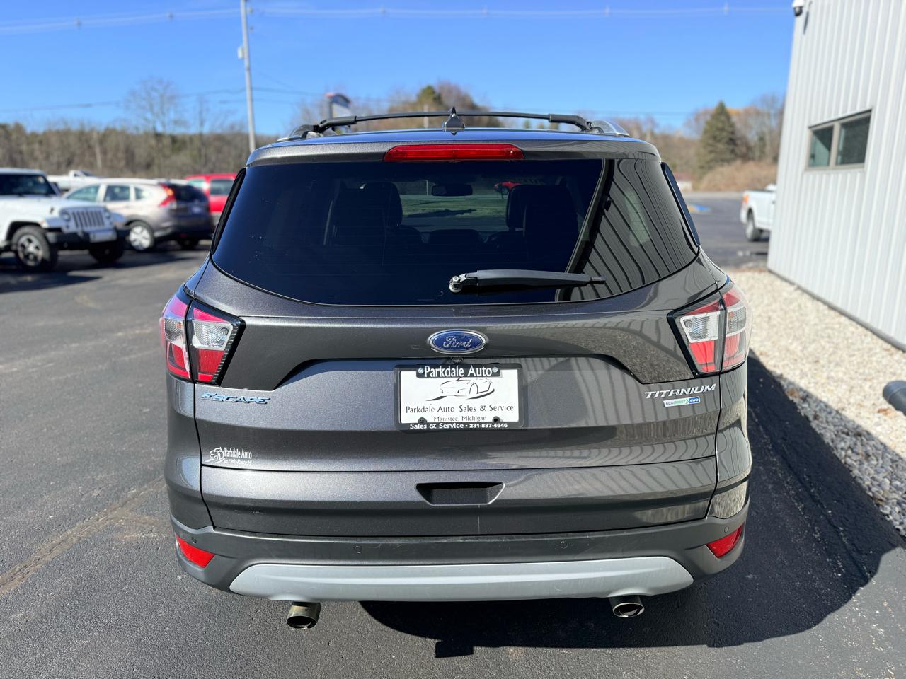 Ford Escape Titanium 4WD 2018