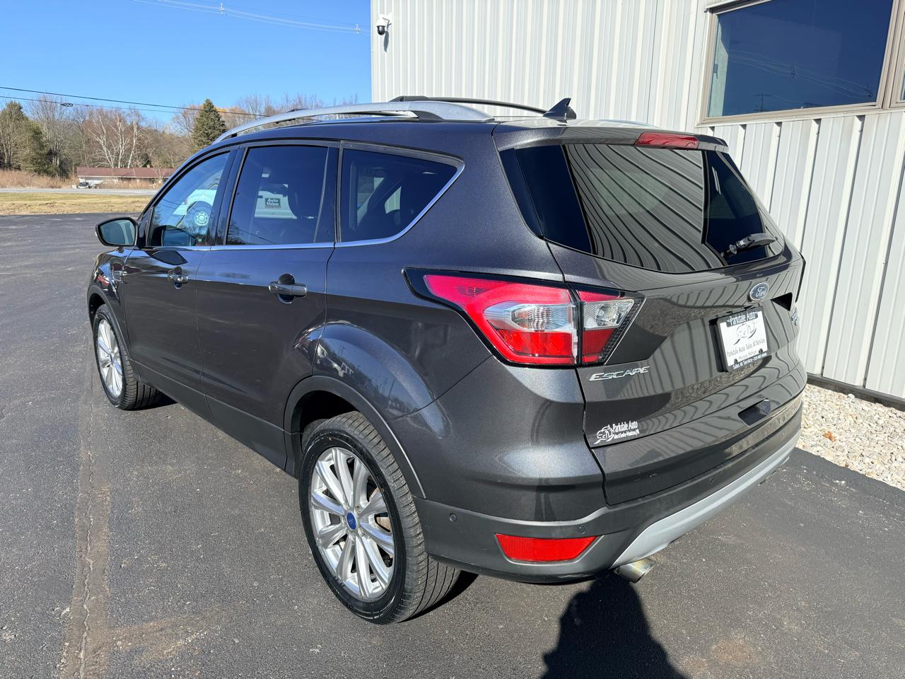 Ford Escape Titanium 4WD 2018