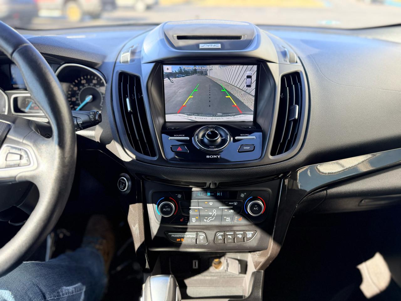 Ford Escape Titanium 4WD 2018