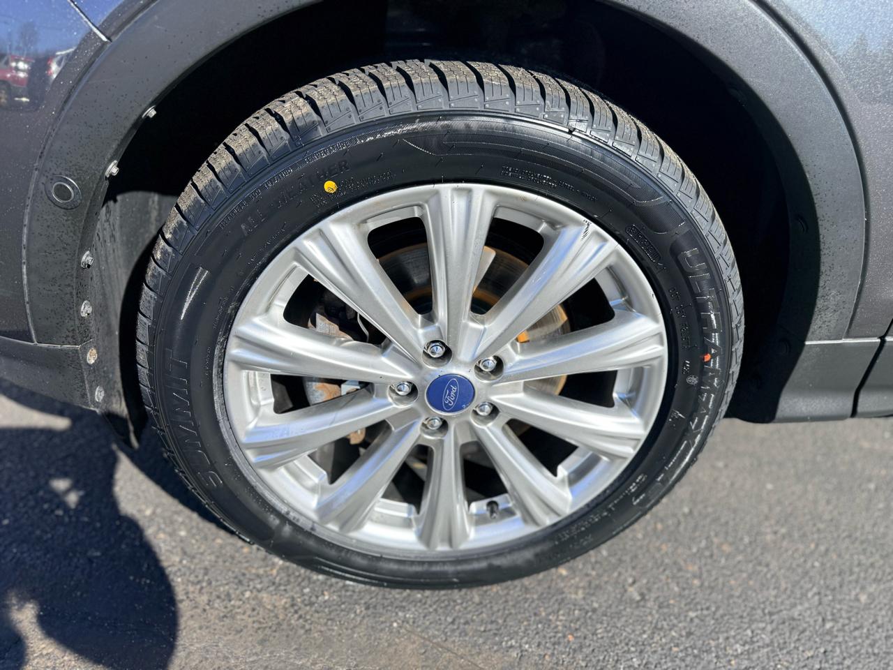Ford Escape Titanium 4WD 2018