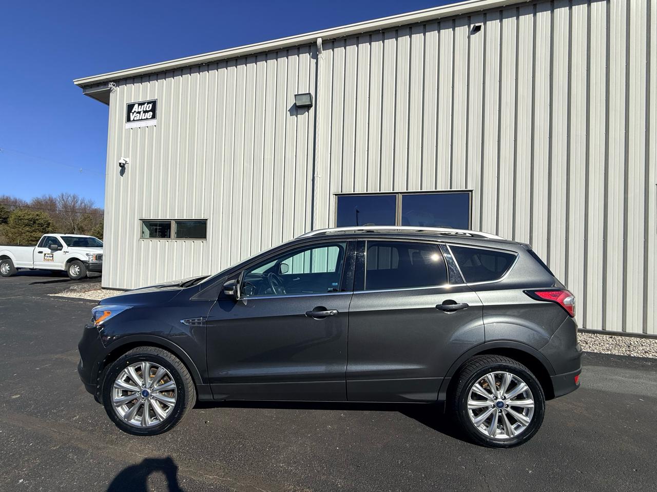 Ford Escape Titanium 4WD 2018