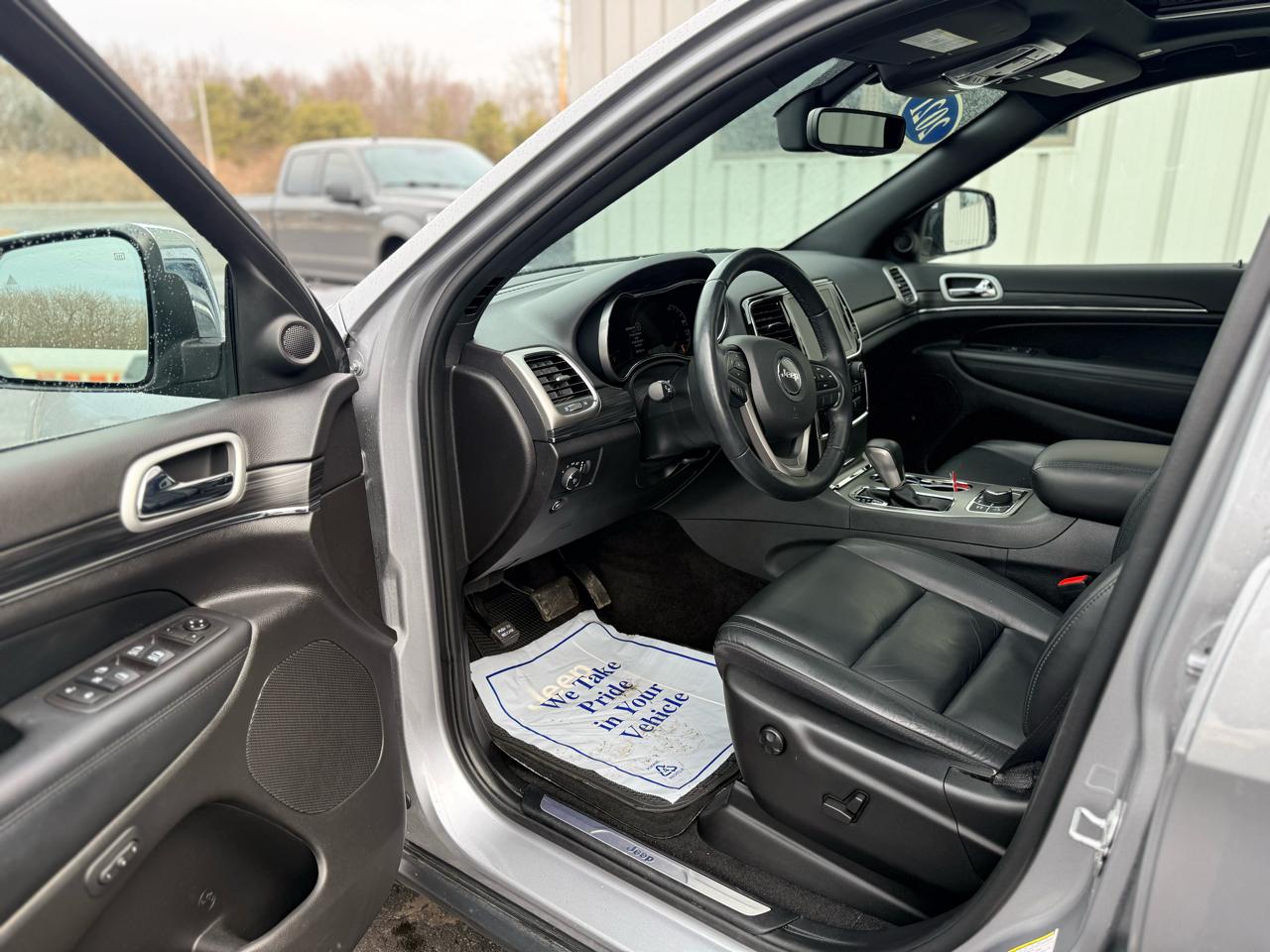 Jeep Grand Cherokee Limited 4x4 2021