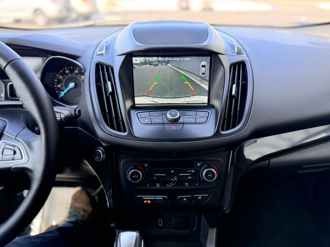 Ford Escape SEL 4WD 2019