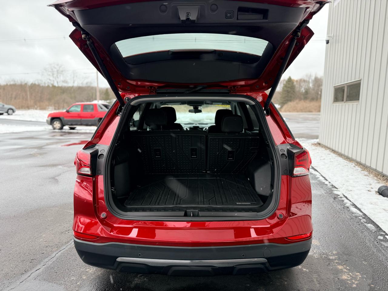 Chevrolet Equinox AWD 4dr LT w/1LT 2024