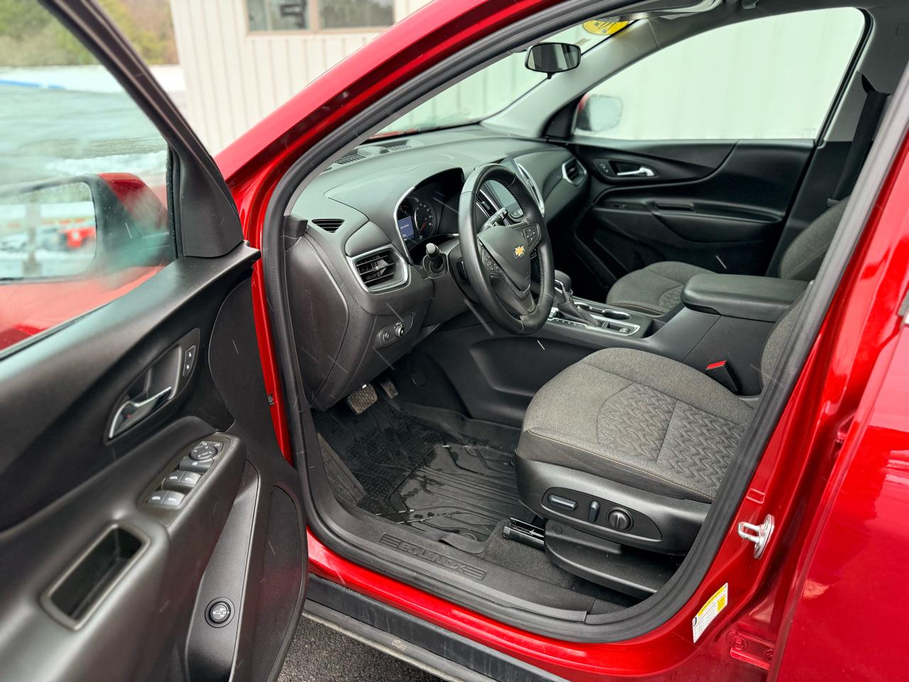 Chevrolet Equinox AWD 4dr LT w/1LT 2024