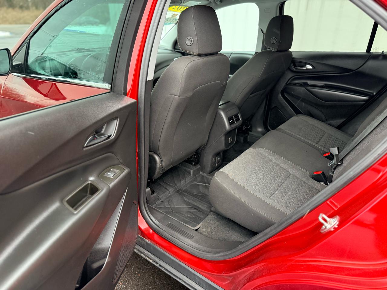 Chevrolet Equinox AWD 4dr LT w/1LT 2024