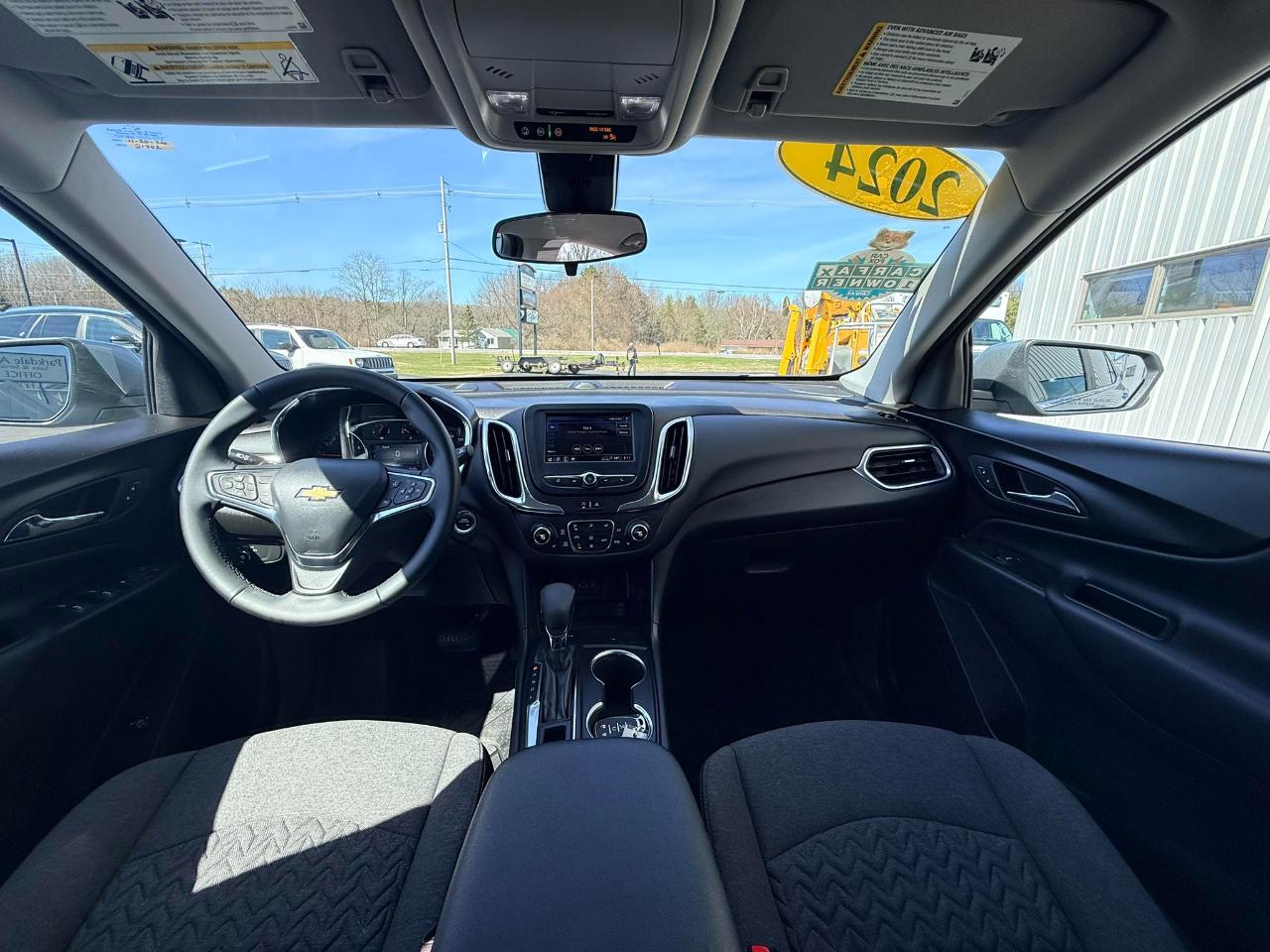 Chevrolet Equinox AWD 4dr LT w/1LT 2024