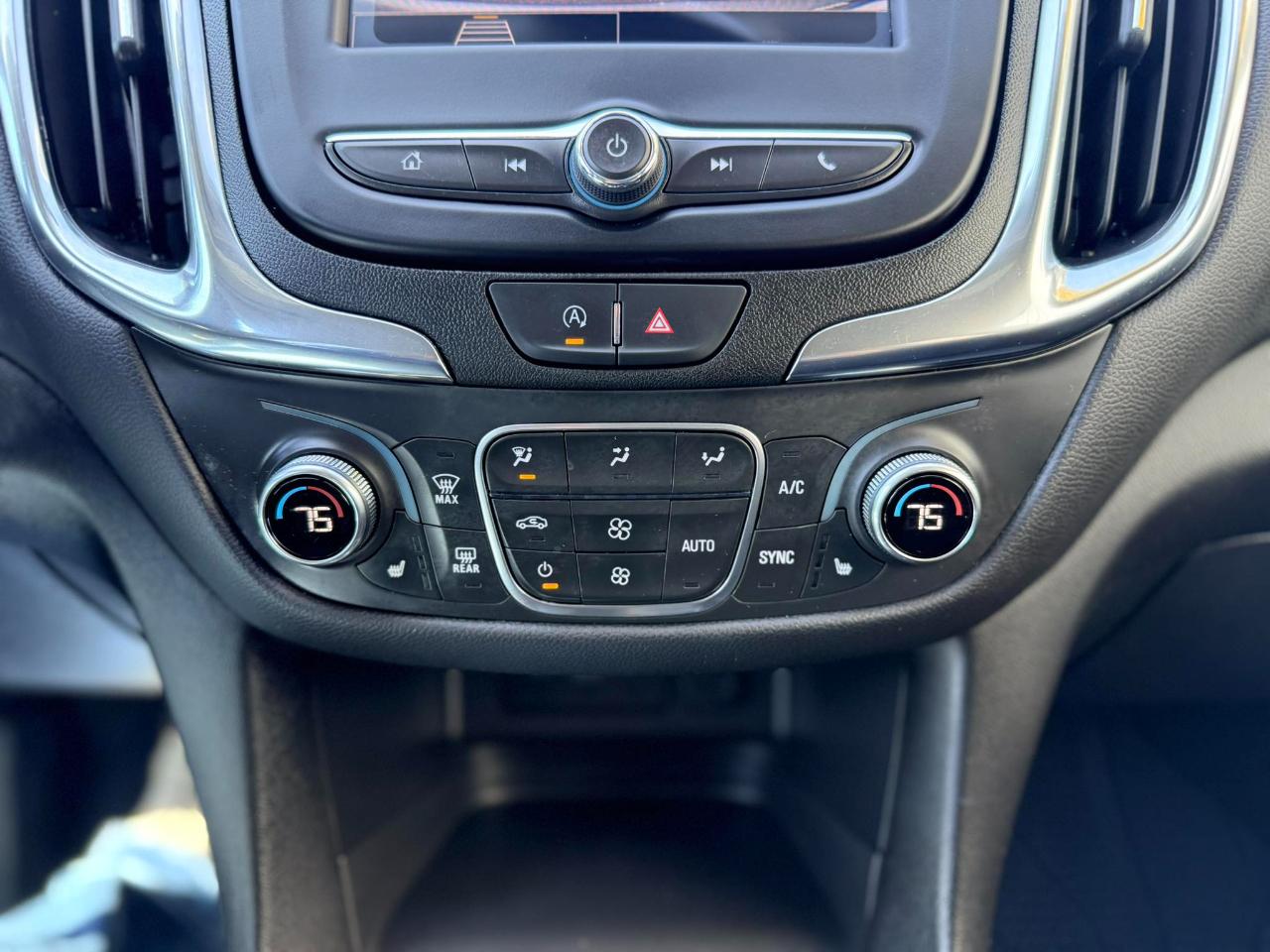 Chevrolet Equinox AWD 4dr LT w/1LT 2024