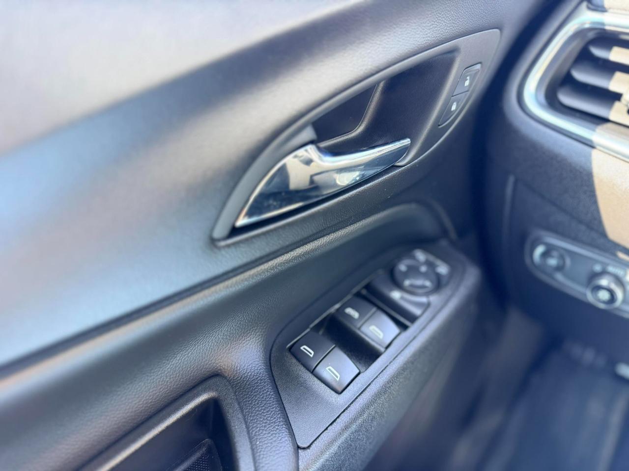 Chevrolet Equinox AWD 4dr LT w/1LT 2024