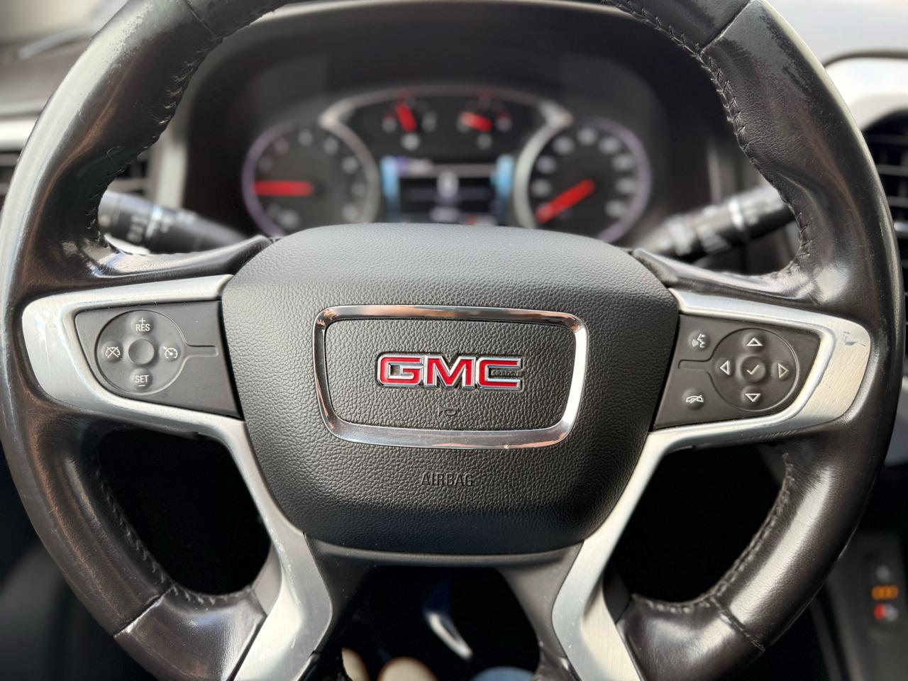 GMC Acadia AWD 4dr SLT w/SLT-1 2019