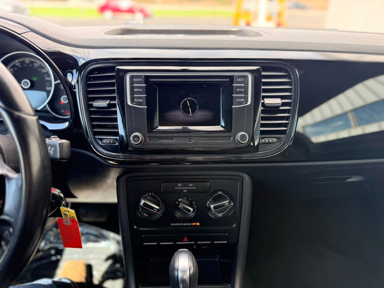 Volkswagen Beetle S Auto 2019