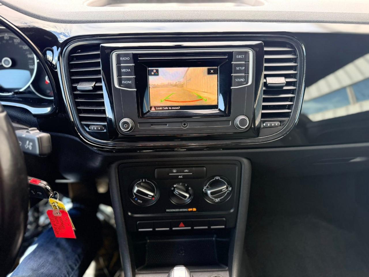 Volkswagen Beetle S Auto 2019