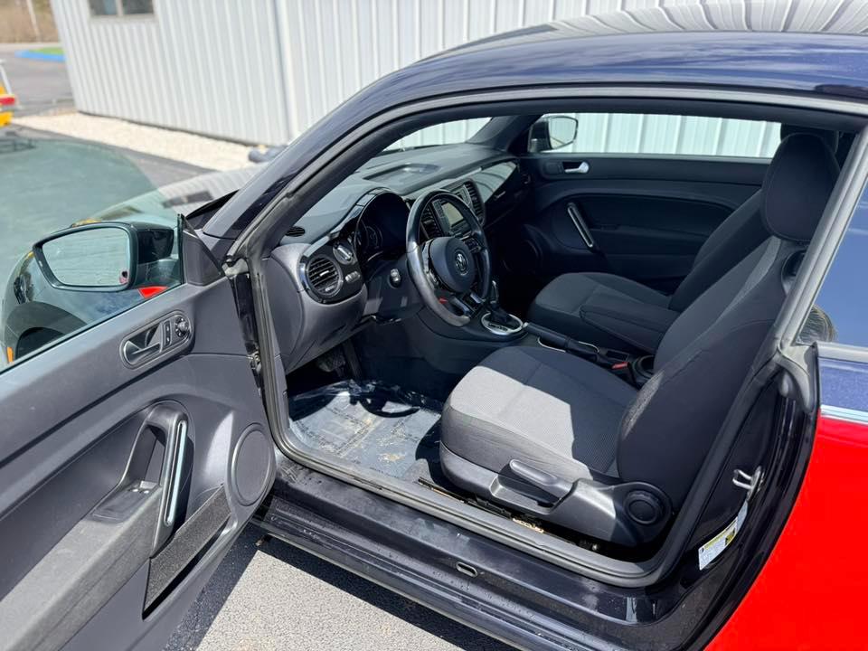 Volkswagen Beetle S Auto 2019