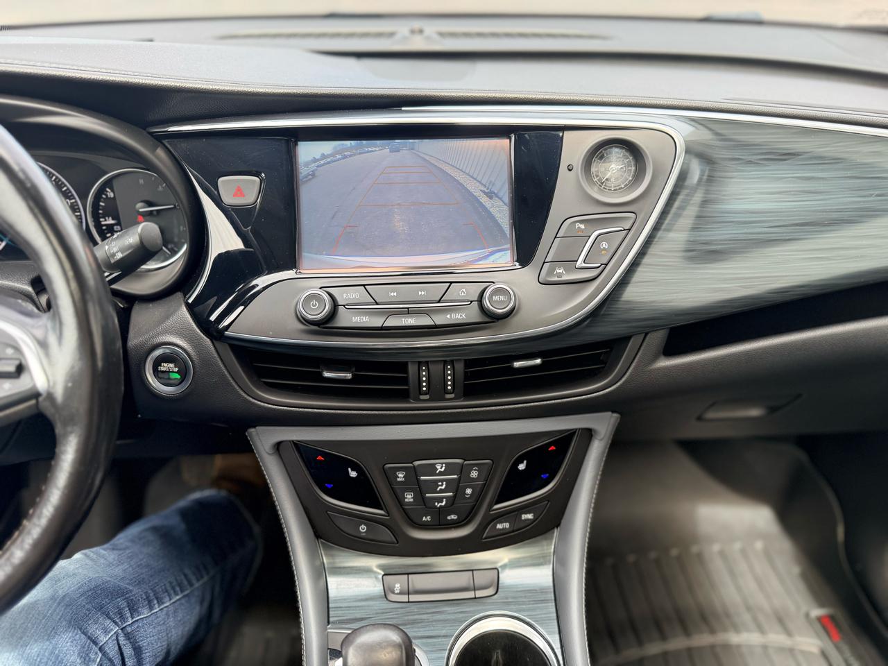 Buick Envision AWD 4dr Premium 2019