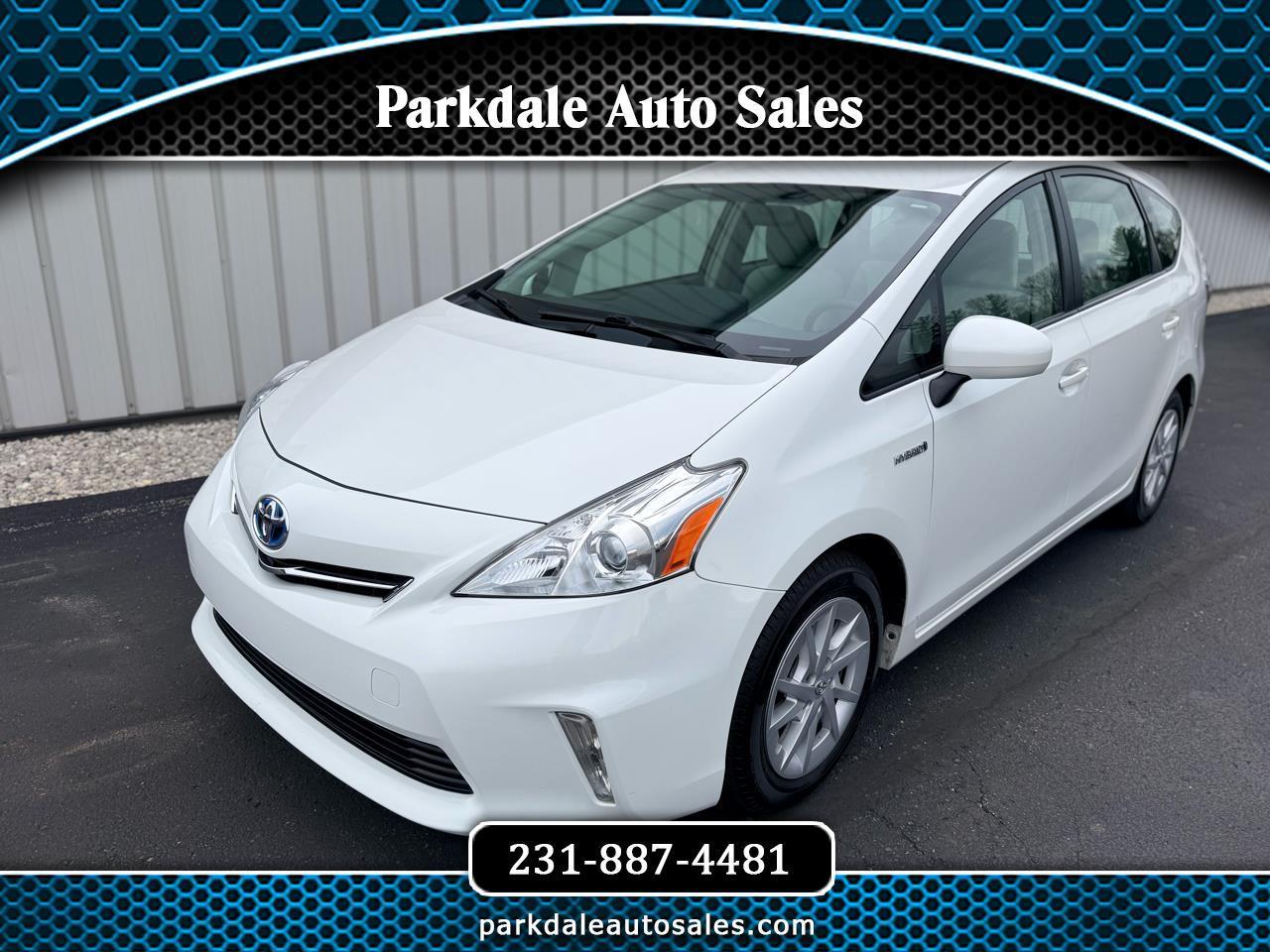 2012 Toyota Prius v Five