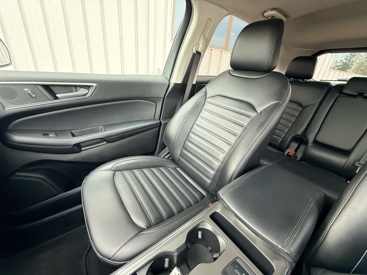 Ford Edge SEL AWD 2022