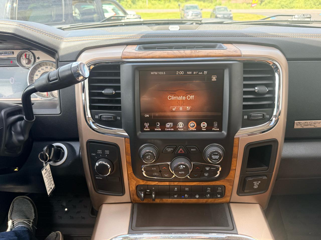 RAM 2500 4WD Crew Cab 149" Laramie Longhorn 2016